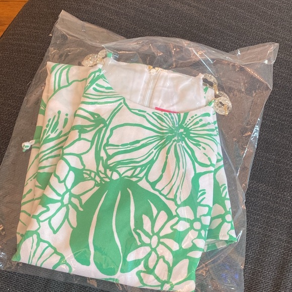 Lilly Pulitzer Pearl shift romper - Picture 2 of 3